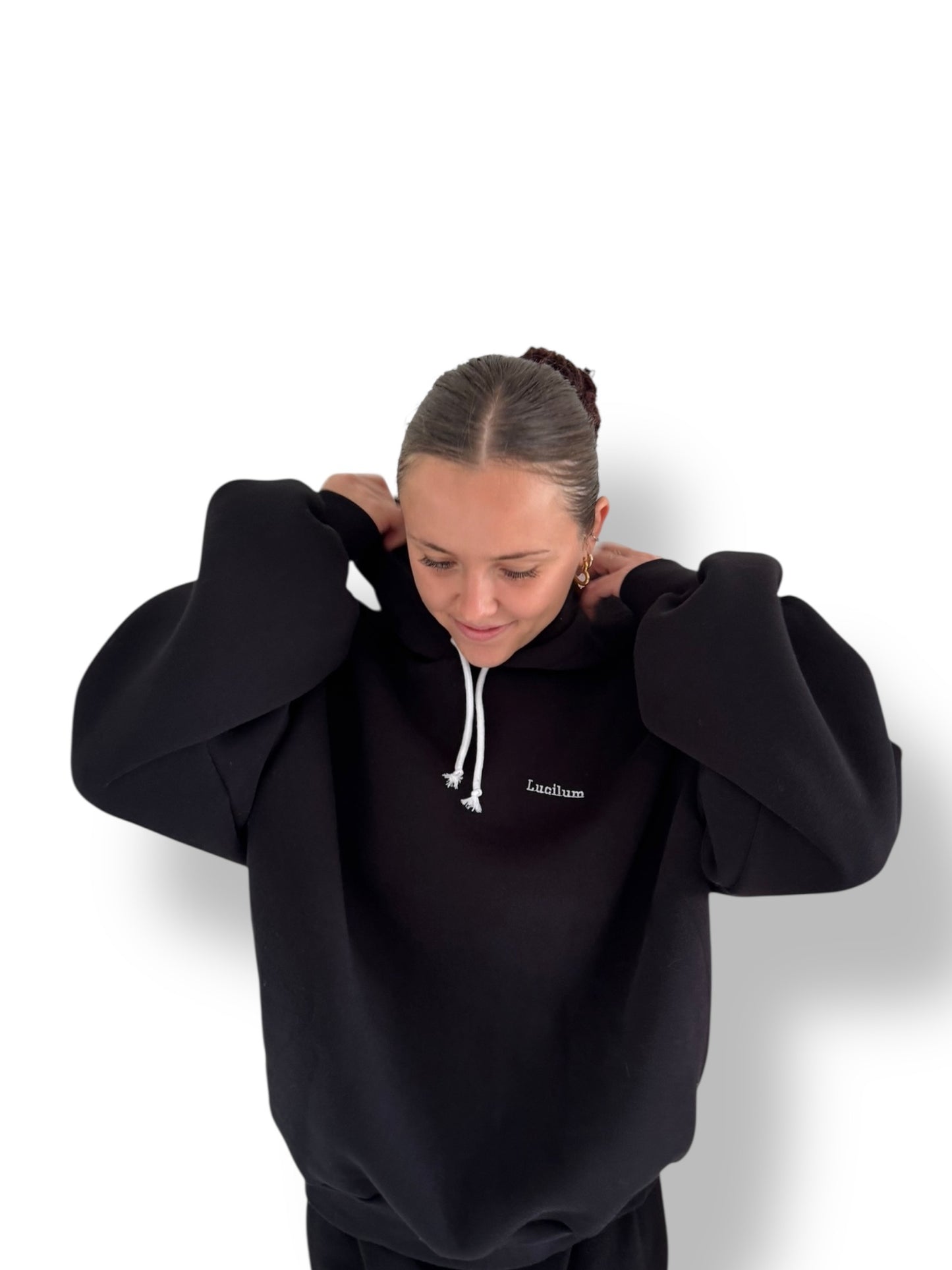Sweat à capuche « Noir » Lucilum - Signature logo dos